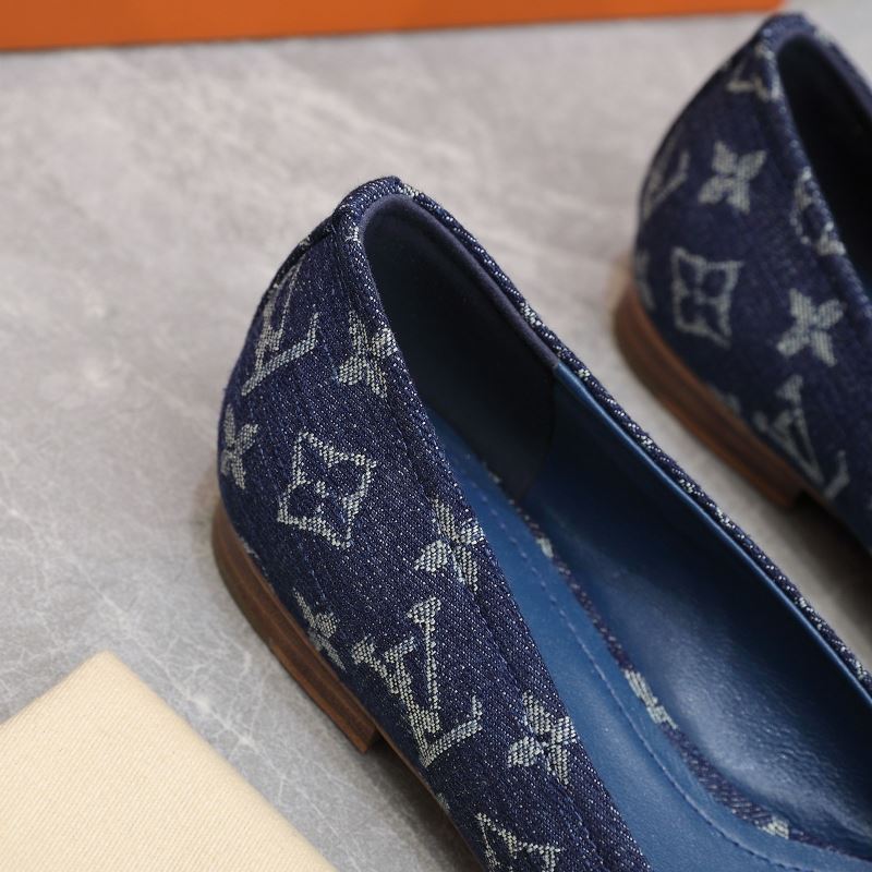 Louis Vuitton Flat Shoes